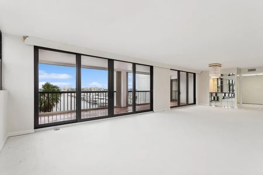 Living Dining WV 501 (2) at 400 N Flagler Drive 501, West Palm Beach
