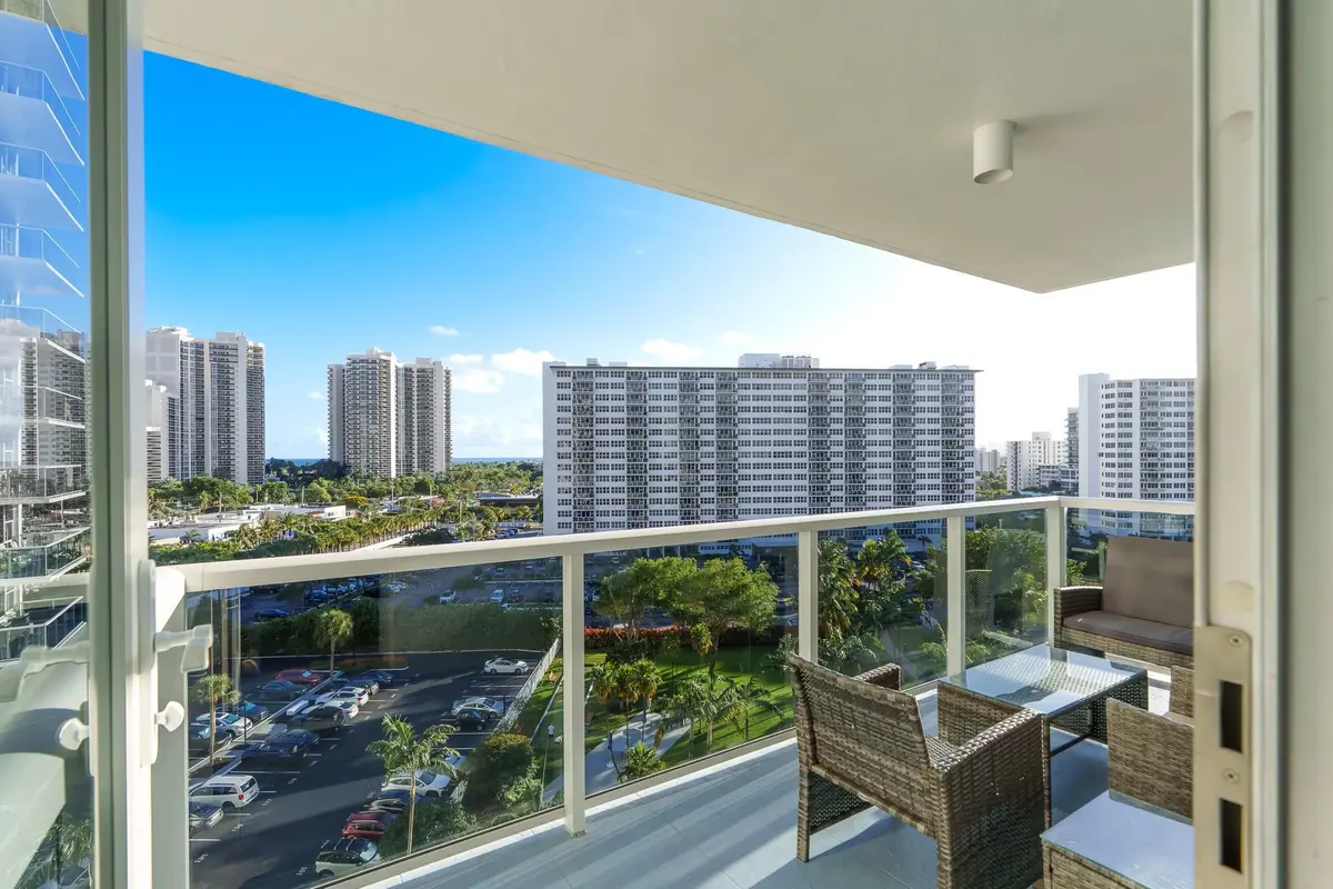 Photo 6 at 3300 NE 36th Street 920, Fort Lauderdale