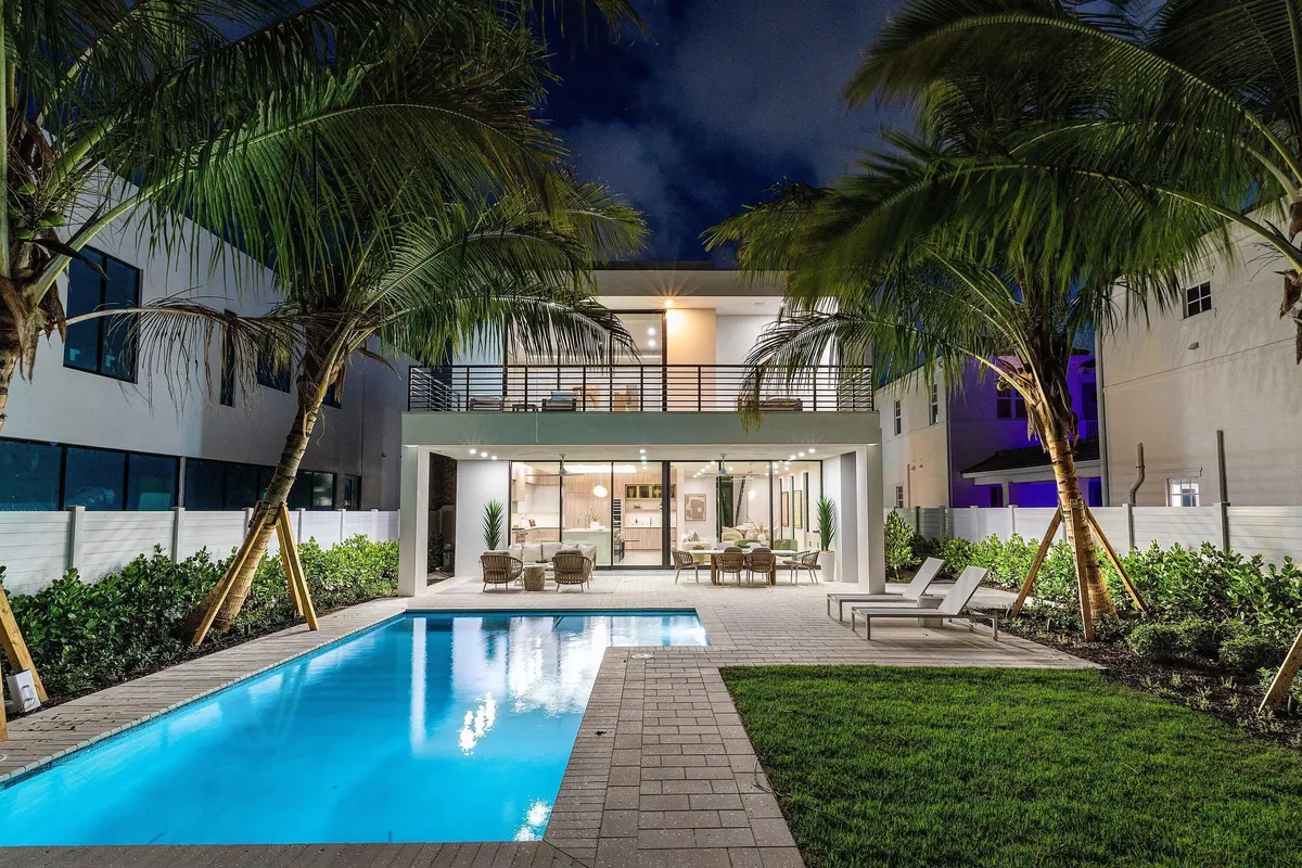 3B at 721 Lake Avenue, Delray Beach