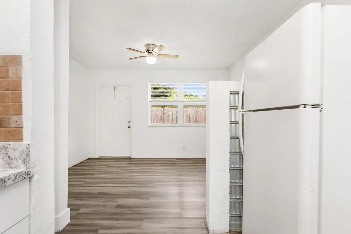 1I6A9925 at 5521 SW 34th Street 1-2, Hollywood