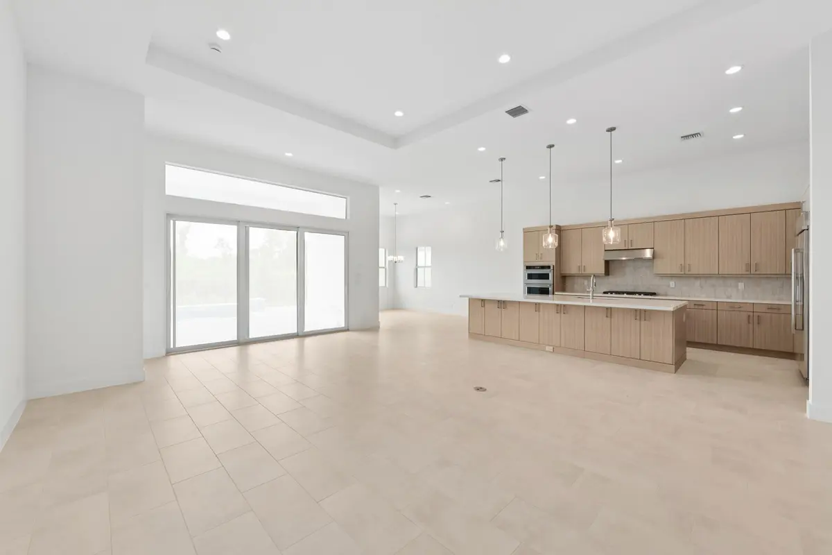 shoootin-photo-11 at 10116 Timber Creek Way, Palm Beach Gardens