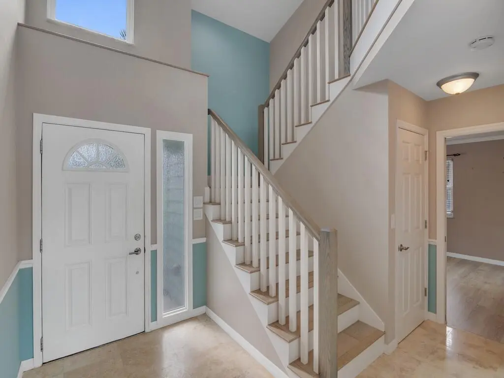 Foyer at 721 Shore Drive, Vero Beach