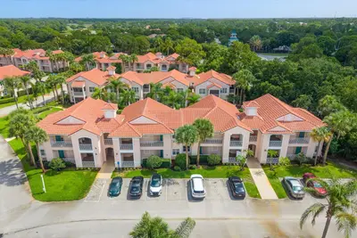 9929 Perfect Drive 106, Port St. Lucie – Condominium for sale