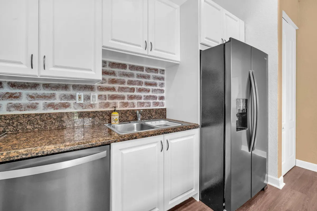 7-web-or-mls-DSC05004 at 516 SW 147th Terrace, Pembroke Pines