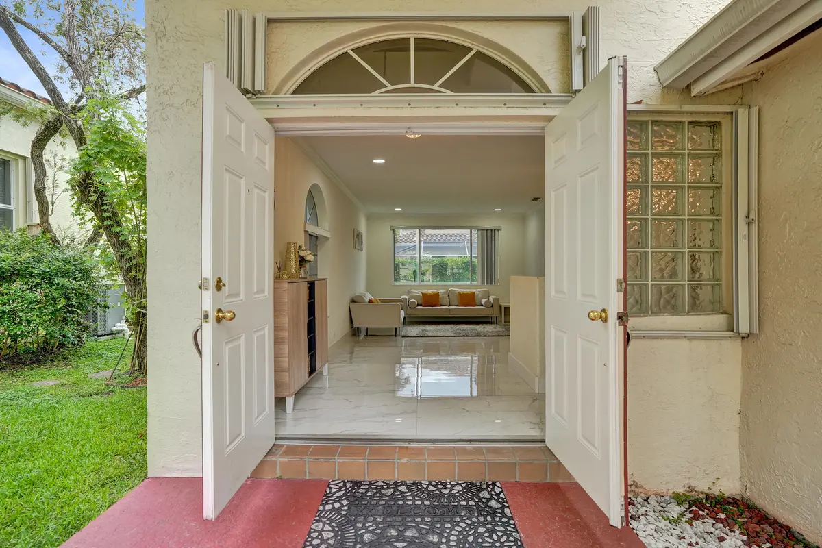 DSC06111 at 4180 Lansing Avenue, Cooper City