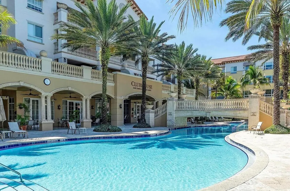 IMG_3520 at 16102 Emerald Estates Drive 108, Weston