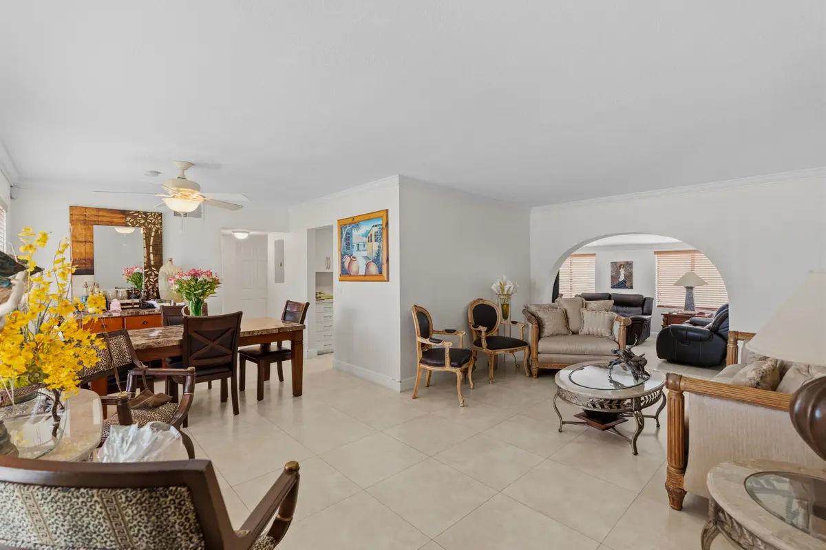 Sitting and Dining Area at 6160 W 14th Avenue, Hialeah