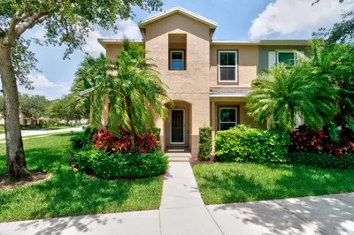 1670 Pointe West Way 1670, Vero Beach – Townhouse for sale