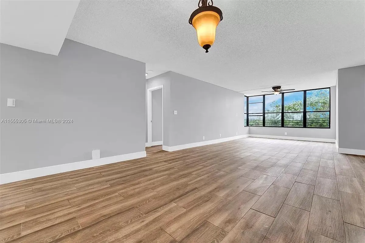 2767 Carambola Circle 401, Coconut Creek, FL – photo 7