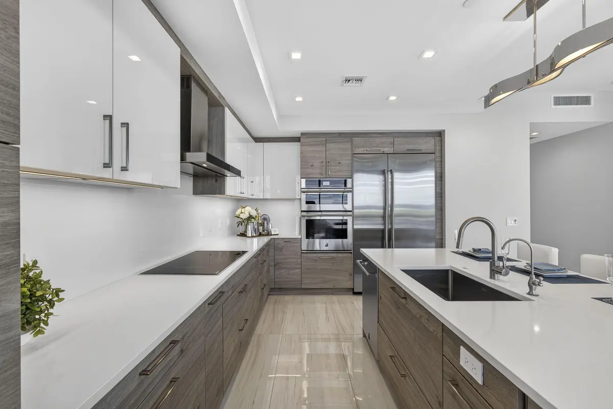 KITCHEN WEST VIEW at 3 Water Club Way 1801, North Palm Beach