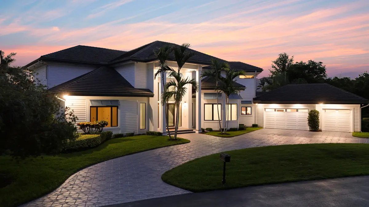 18411 SE Lakeside Drive Tequesta at 18411 SE Lakeside Drive, Jupiter