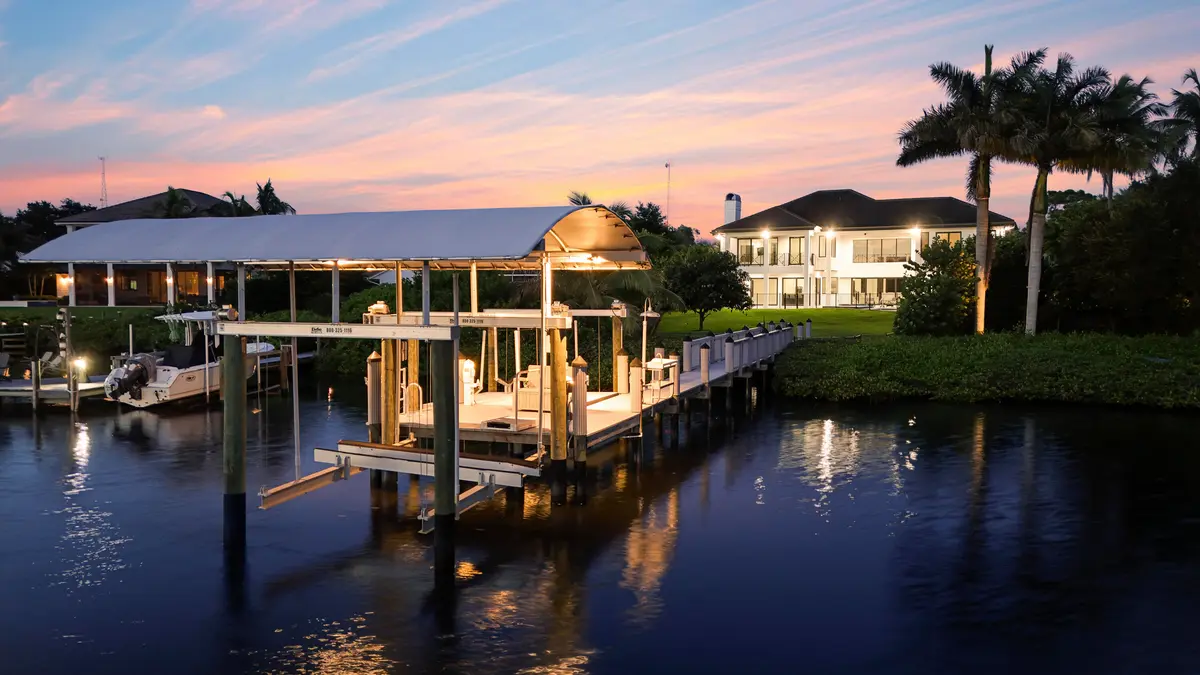 18411 SE Lakeside Drive Tequesta at 18411 SE Lakeside Drive, Jupiter