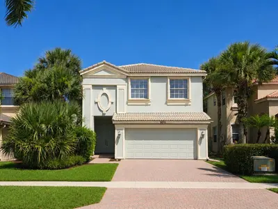 9070 Dupont Place, Wellington – sold