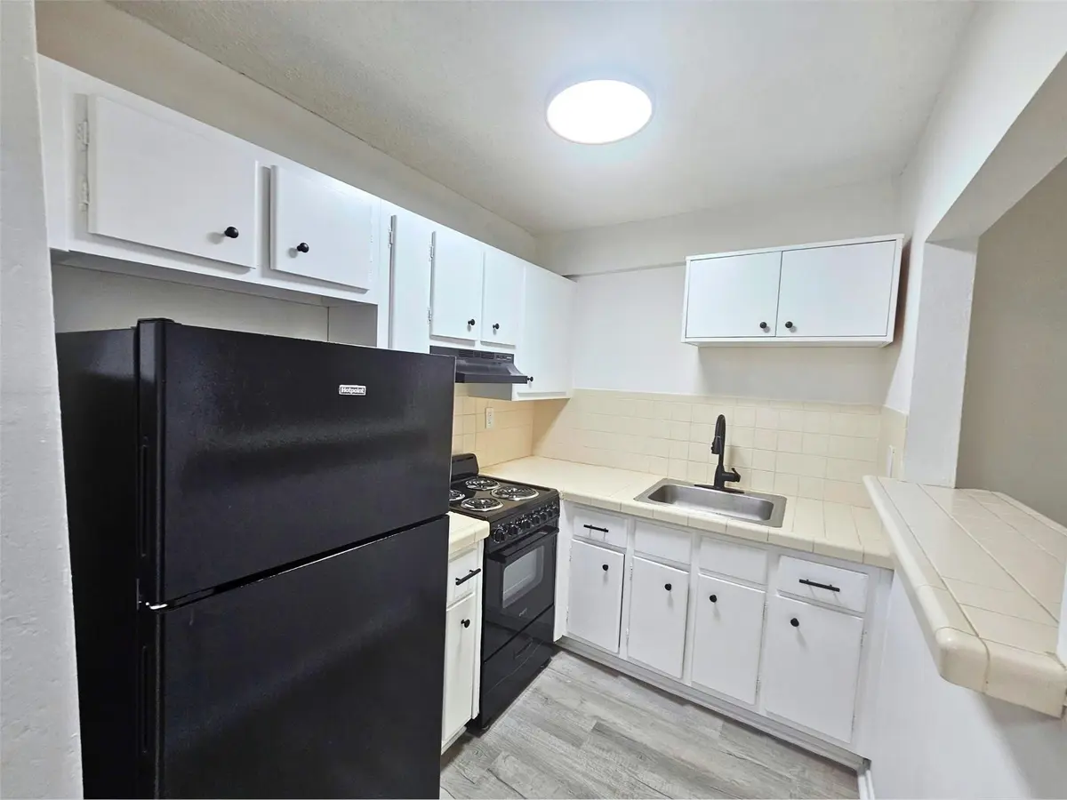 Photo 4 at 1300 NE 3rd Street 23, Fort Lauderdale