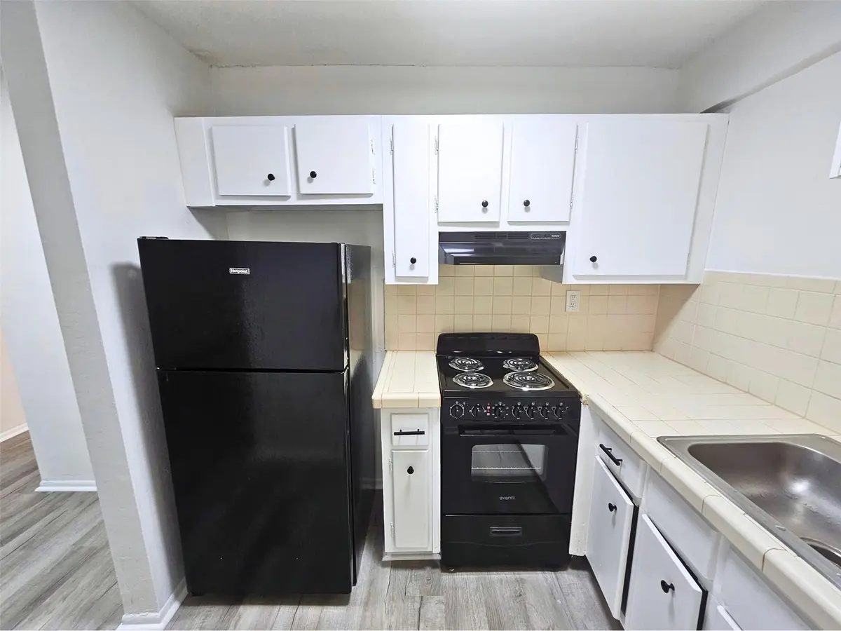 Photo 5 at 1300 NE 3rd Street 23, Fort Lauderdale