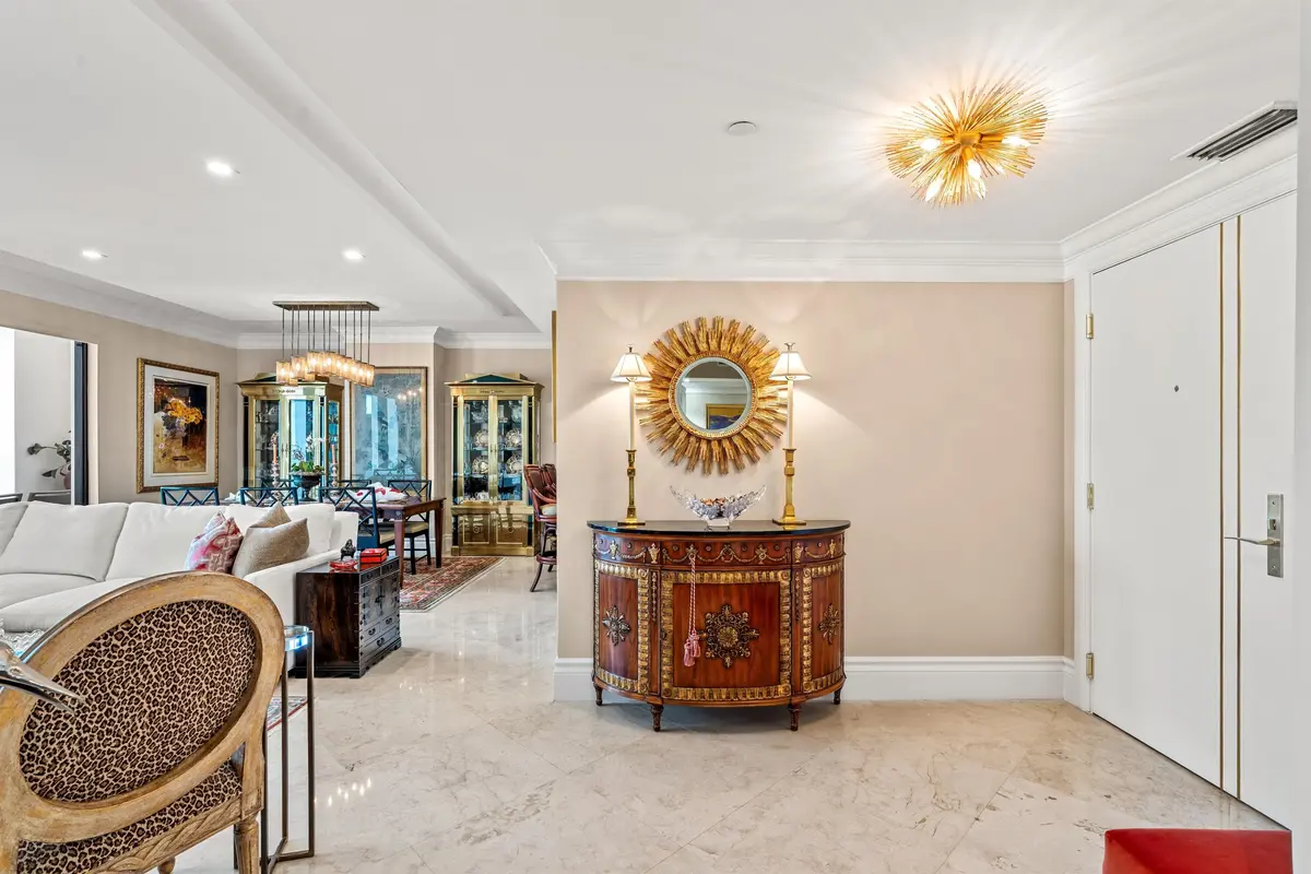 FOYER at 200 E Palmetto Park Road 404, Boca Raton