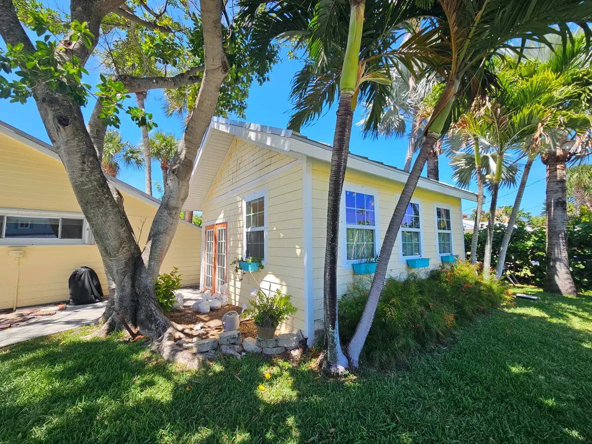 1000042568 (1) at 1906 S Ocean Drive, Fort Pierce