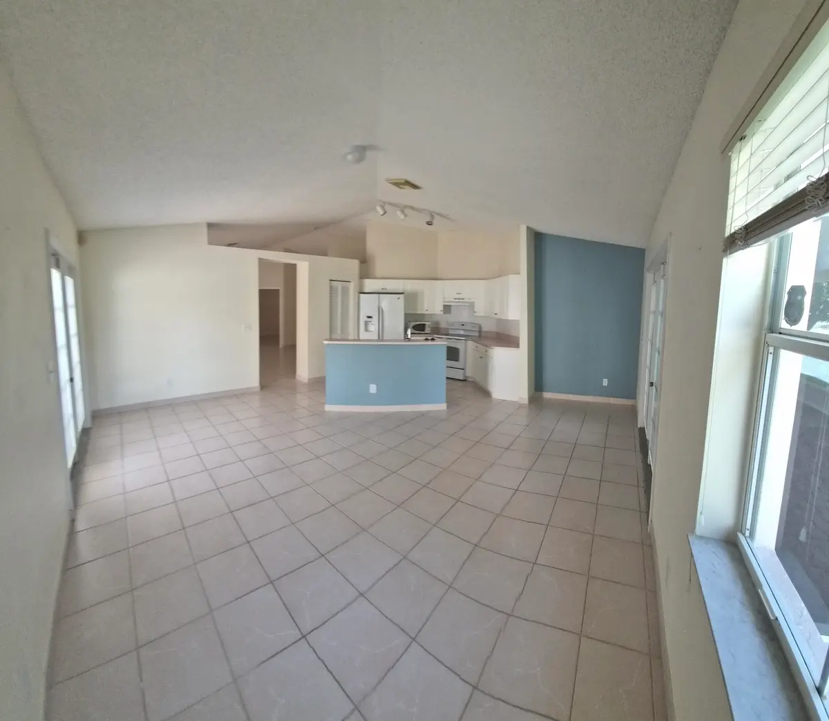 7306 NW 1st Manor, Plantation, FL – photo 4