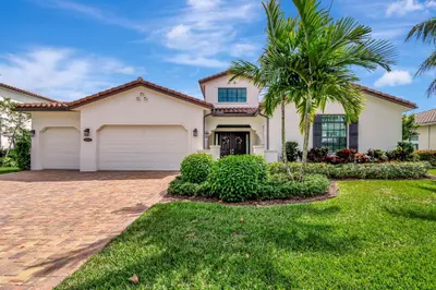 8212 Grand Prix Lane, Boynton Beach – Single Family Residence for sale