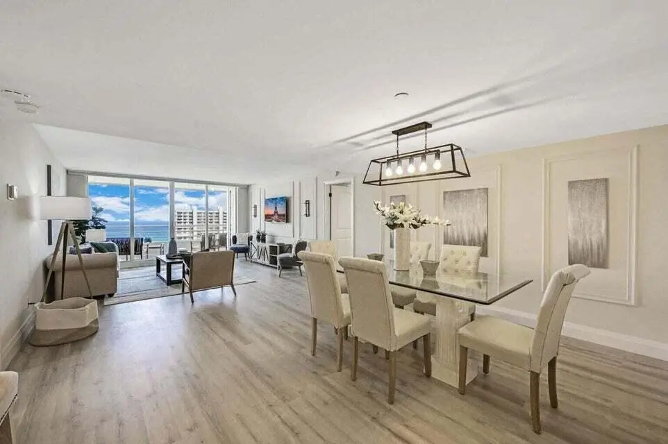 Dining at 4201 N Ocean Boulevard 1605, Boca Raton