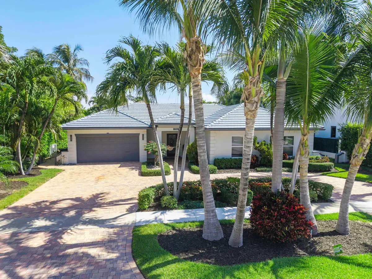 725 Ne 36th St_017 at 725 NE 36th Street, Boca Raton