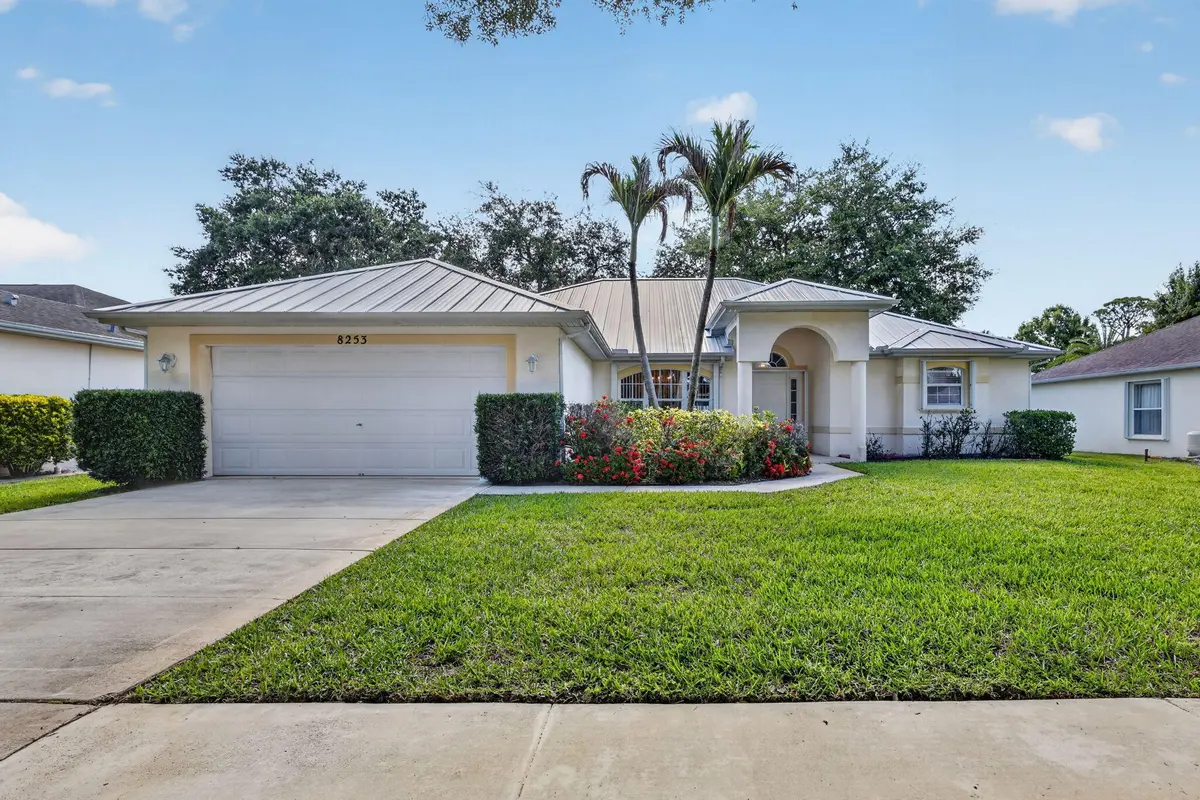 1-web-or-mls-5P1A2578 at 8253 Sand Pine Circle, Port St. Lucie