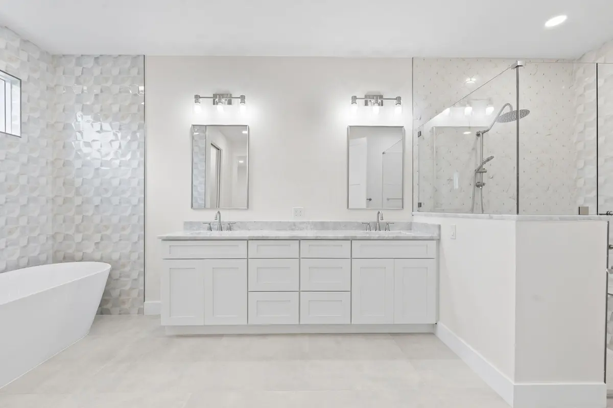 43-web-or-mls-DSC07516 at 516 SE Alamanda Way, Stuart