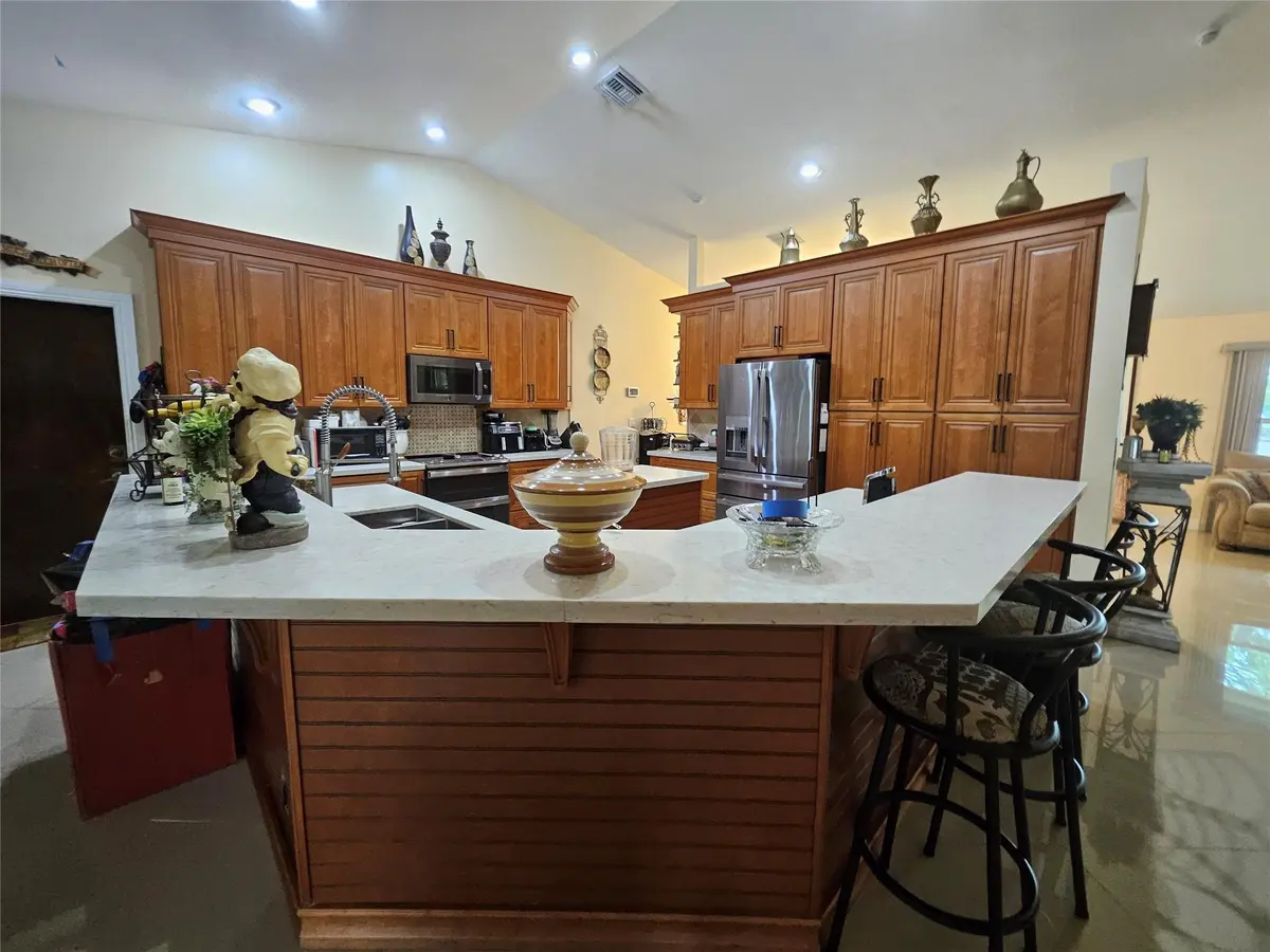Photo 2 at 197 NW 113th Way, Coral Springs