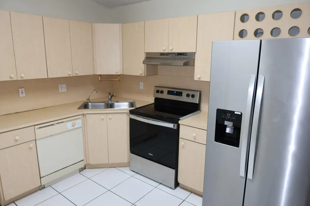 IMG_5122 at 7001 W 35th Avenue 273, Hialeah