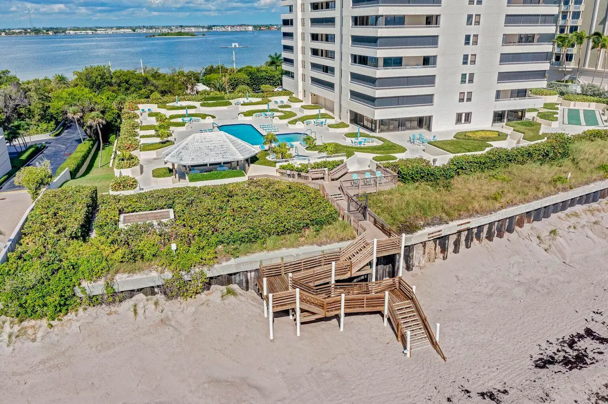 20240123012140676465000000-o at 5280 N Ocean Drive 12B, Riviera Beach