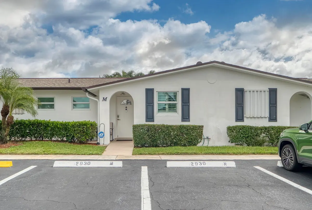 crosley.front1 at 2930 Crosley Drive M, West Palm Beach