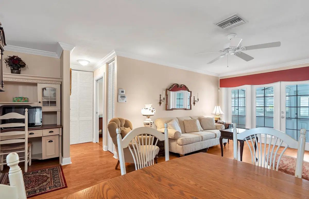 crosley.living3 at 2930 Crosley Drive M, West Palm Beach