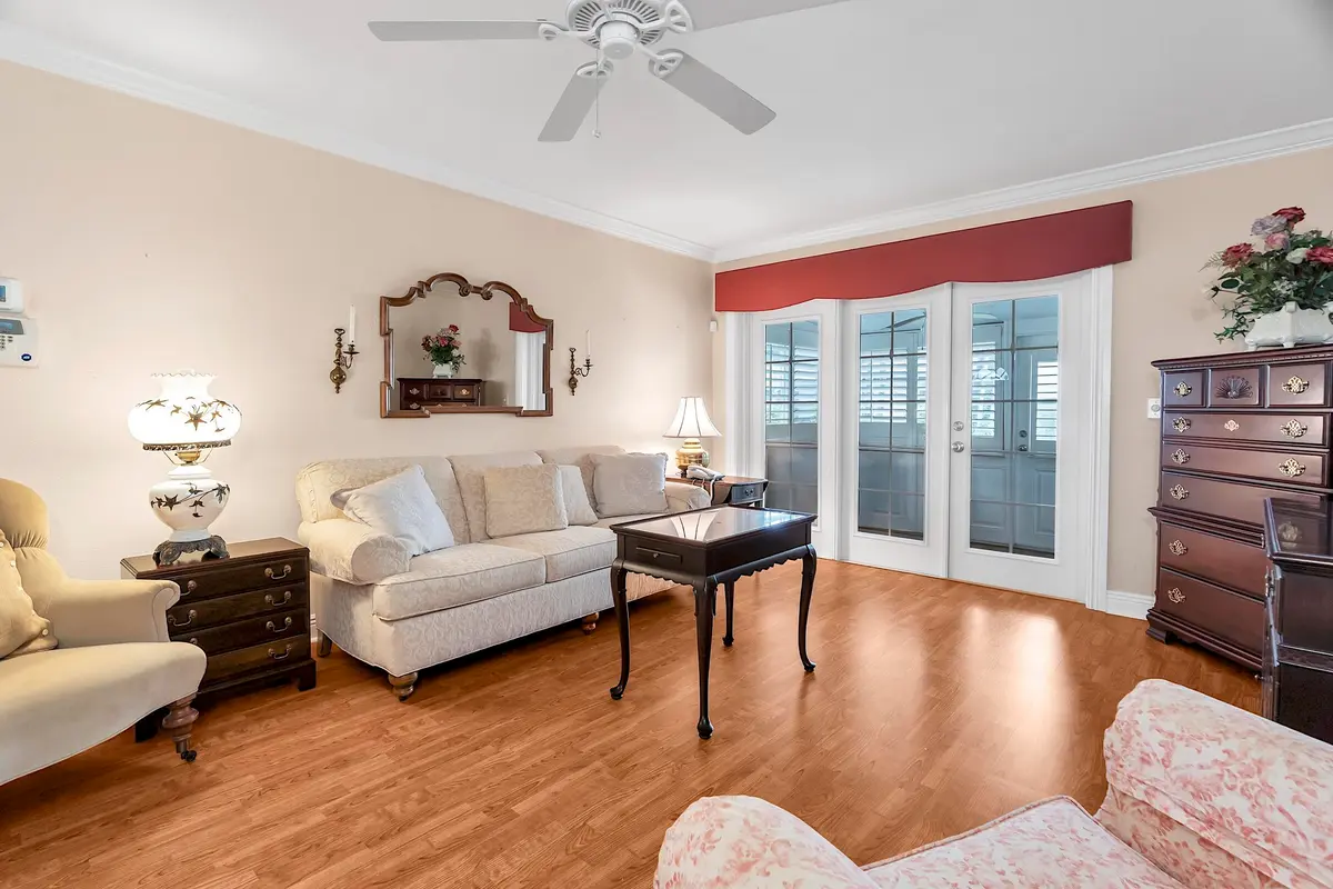 crosley.living5 at 2930 Crosley Drive M, West Palm Beach