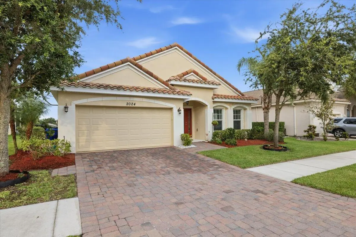 35-0B2A3941 at 2024 Albany Terrace, Vero Beach