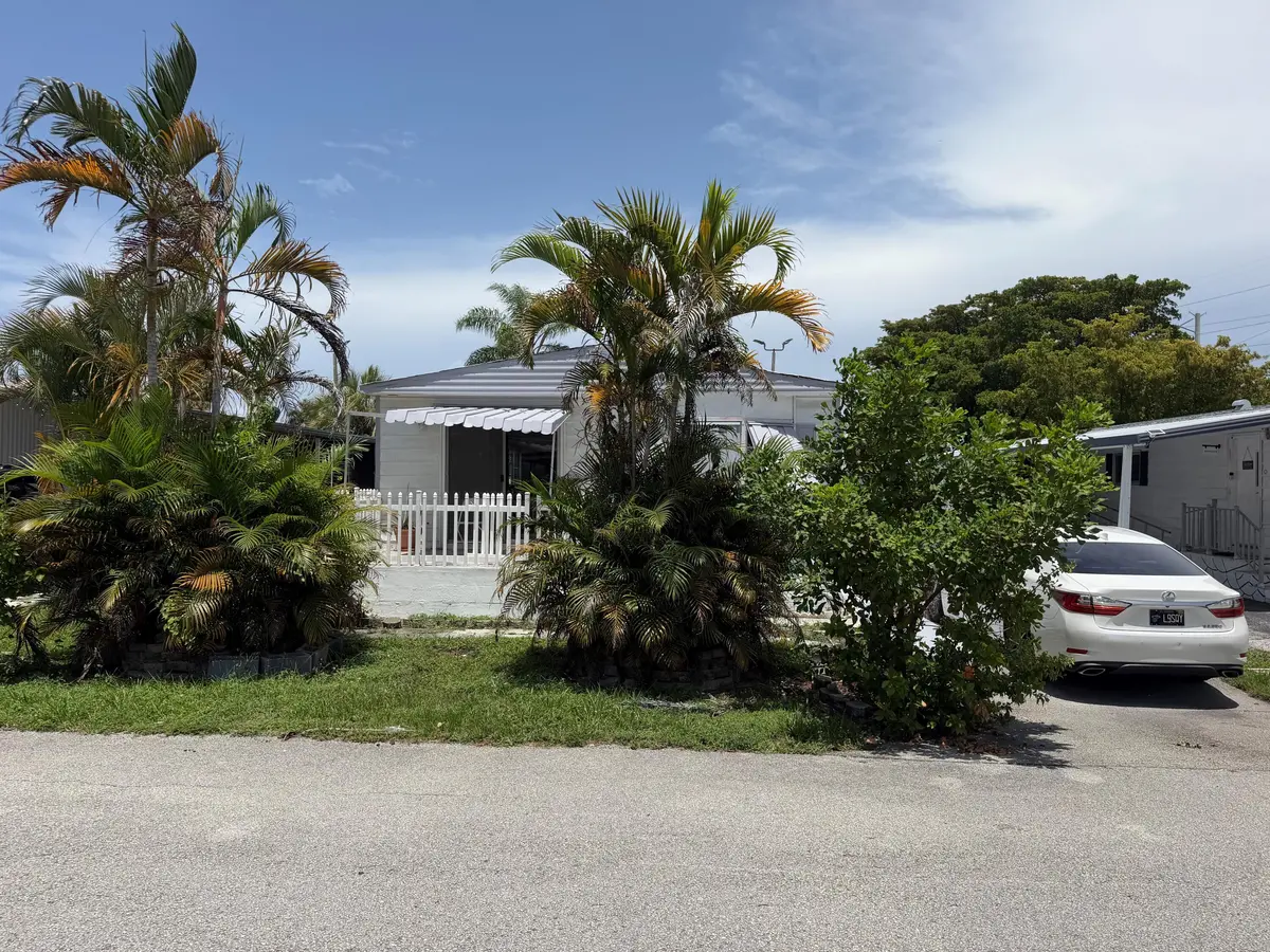 5300 SW 22nd Avenue, Dania Beach, FL – photo 3