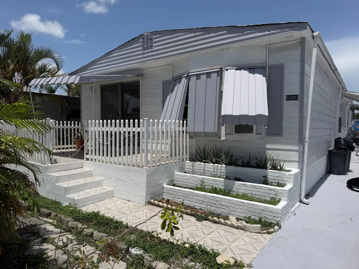 5300 SW 22nd Avenue, Dania Beach, FL – photo 2