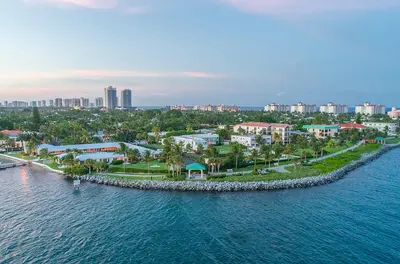 150 Inlet Way Ph, Palm Beach Shores – sold