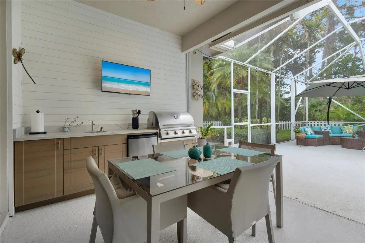 35-GG3A1323 at 7714 SE Mammoth Drive, Hobe Sound