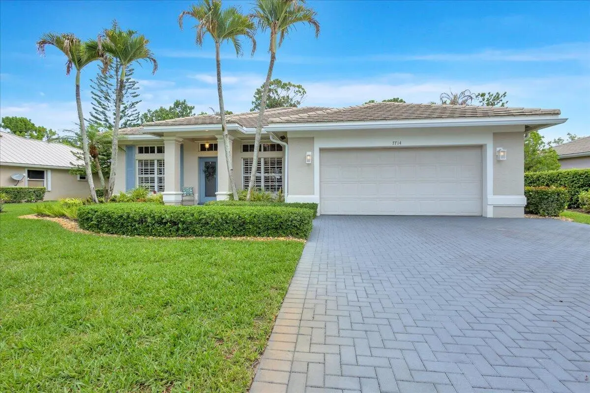 13-GG3A1252 at 7714 SE Mammoth Drive, Hobe Sound