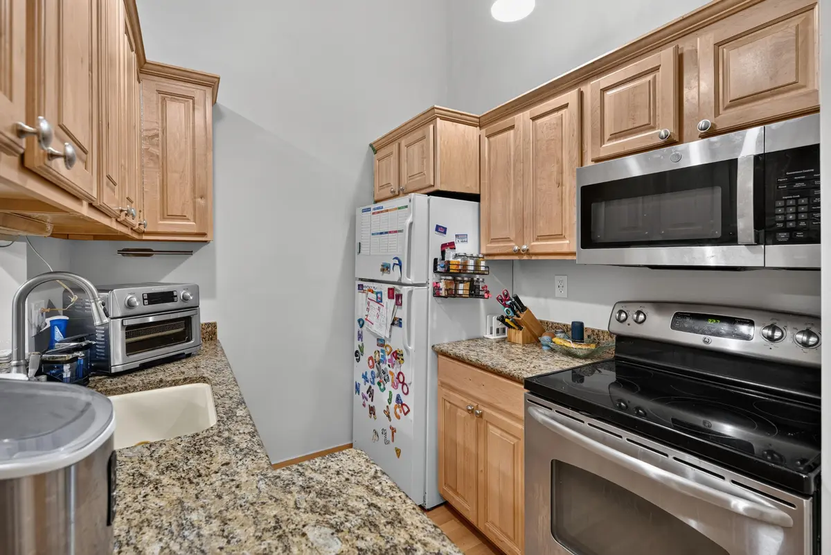 KITCHEN at 6258 Chasewood Drive G, Jupiter