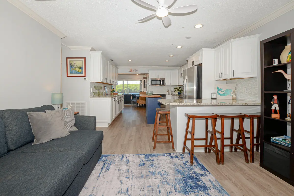 LR-6979 at 110 SW Hideaway Place, Stuart
