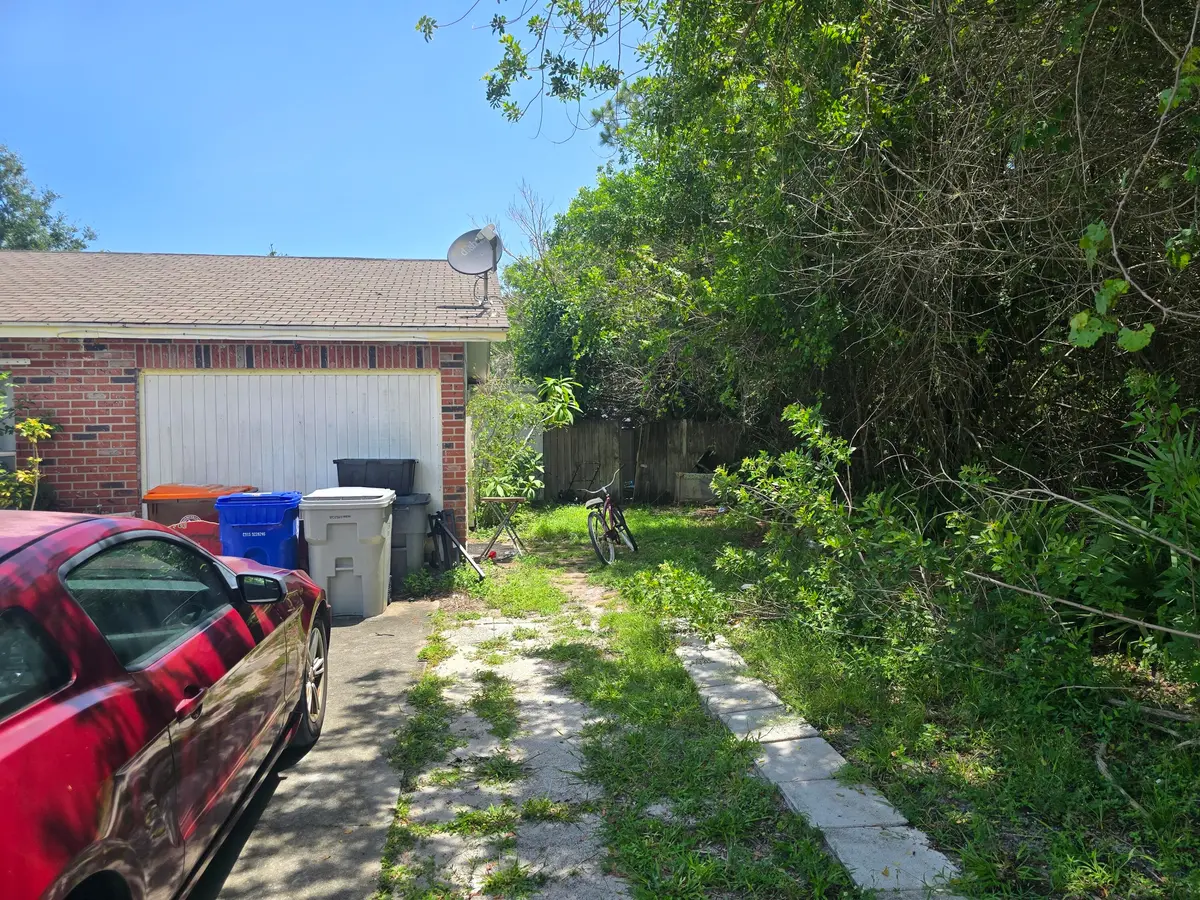 8130 135th Street, Sebastian, FL – photo 3