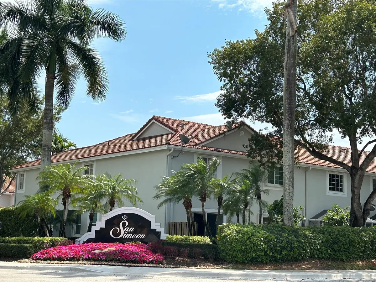 Photo 1 at 3730 San Simeon Circle, Weston