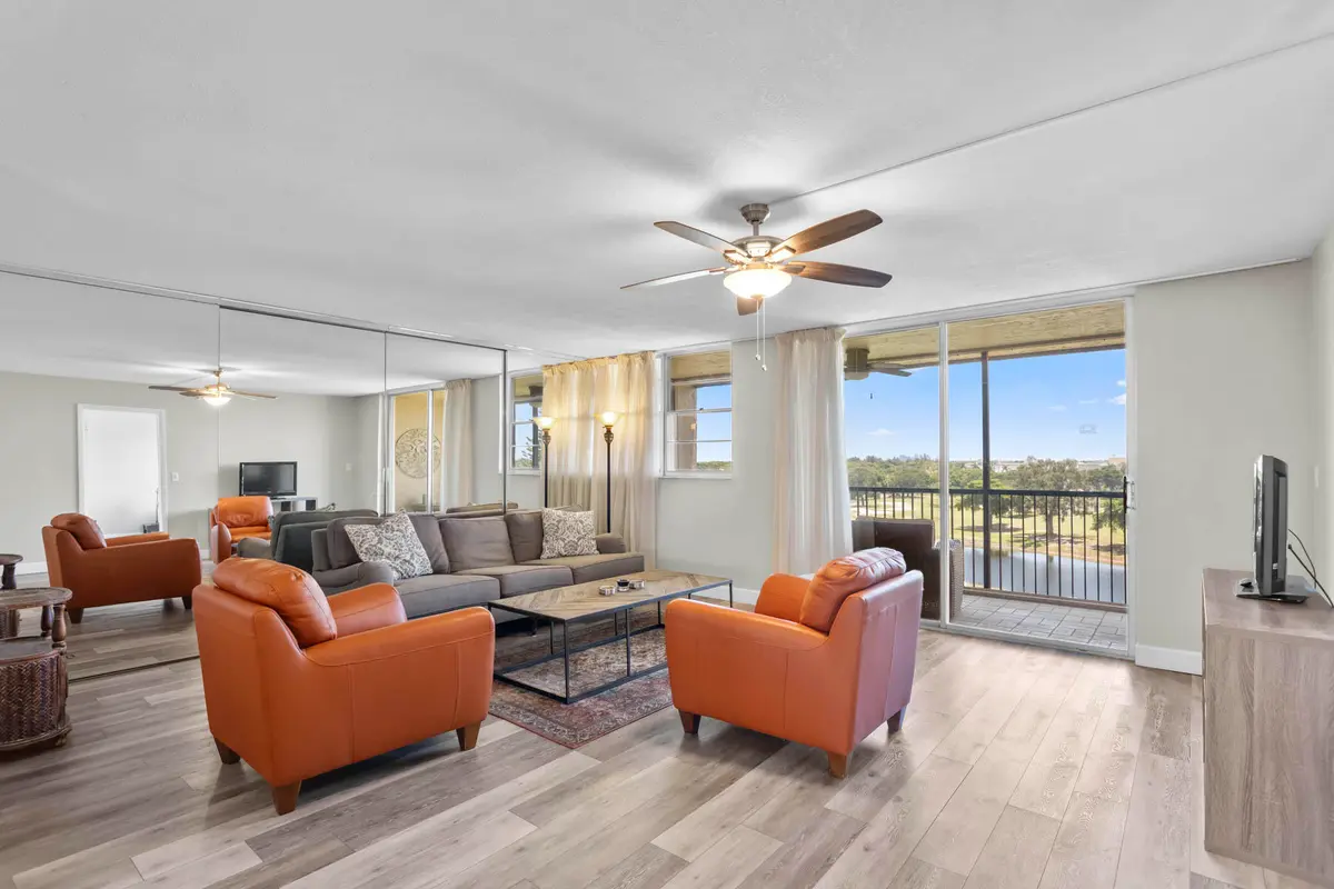 24_P8A2475 at 3150 W Rolling Hills Circle 704, Davie