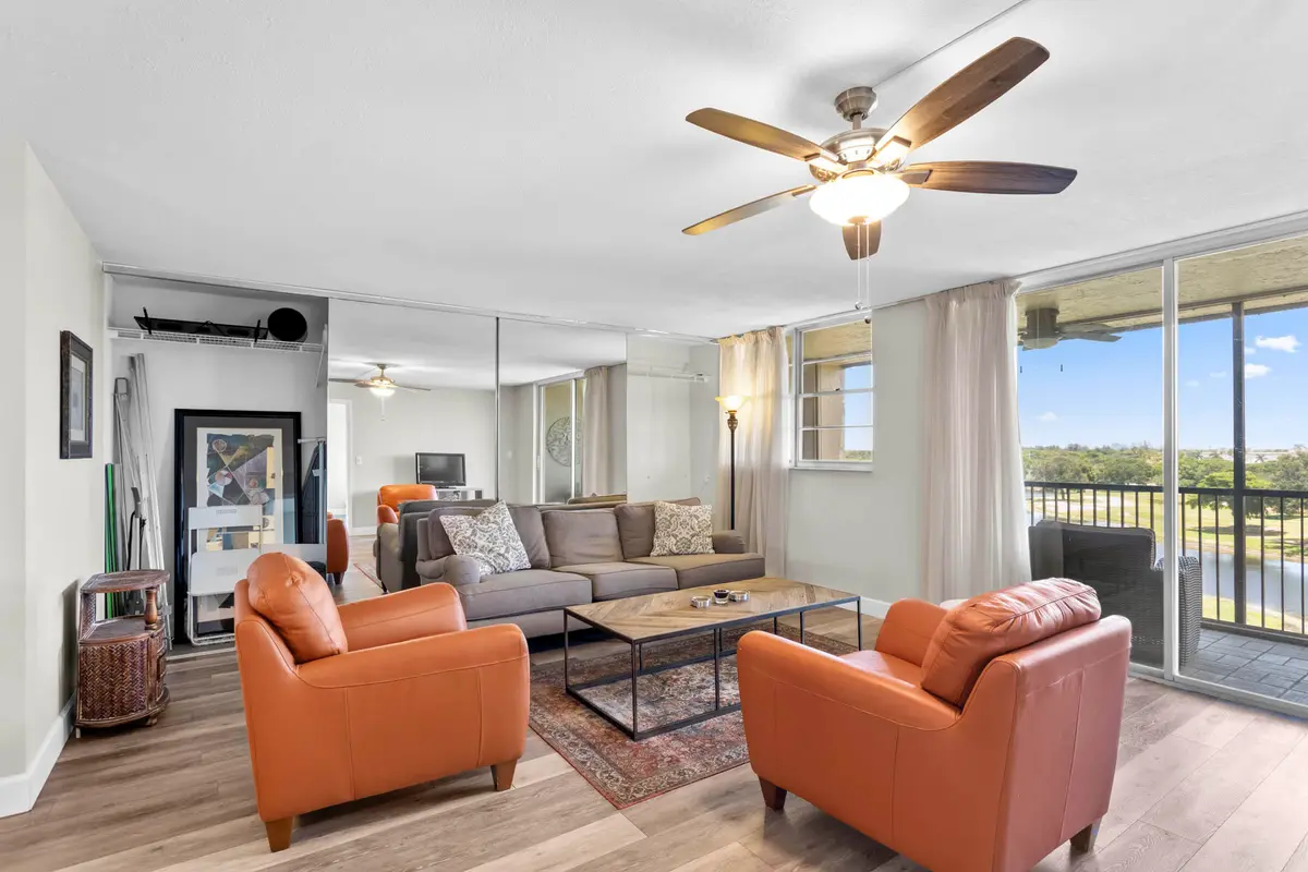 25_P8A2483 at 3150 W Rolling Hills Circle 704, Davie