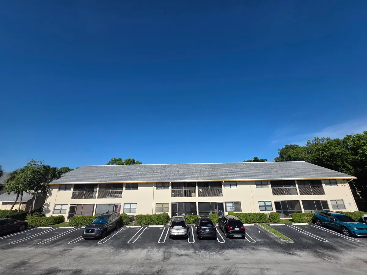 cs1 at 2977 Riverside Drive 202, Coral Springs