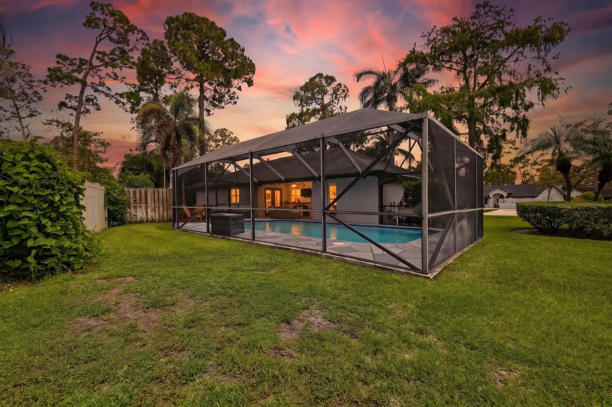 Backyard Sunset at 14253 Snowberry Drive, Wellington