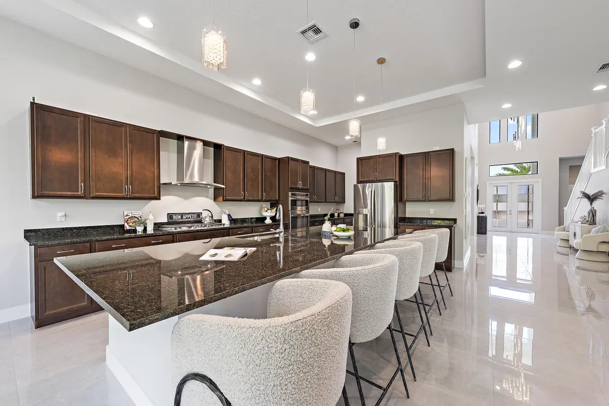 Kitchen at 13358 Artisan Circle, Palm Beach Gardens