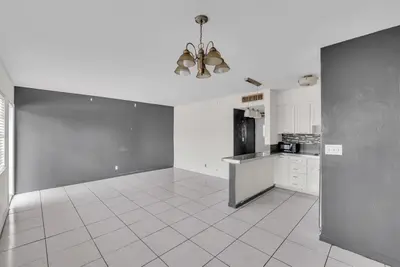 4050 NE 12th Terrace 38, Oakland Park – Condominium for sale