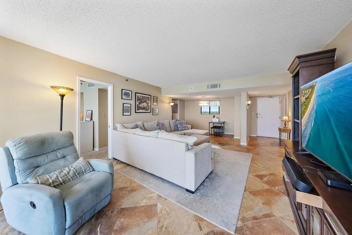 200 Ocean Trail Way 1205-17 at 200 Ocean Trail Way 1205, Jupiter
